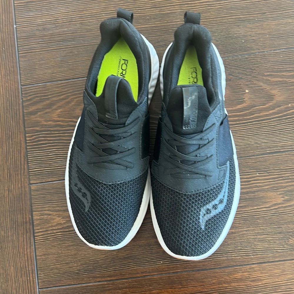 Women’s Saucony Slip On Shoe